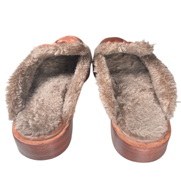 Free people butter fly effect velvet mules 6.5 - Picture 2 of 5